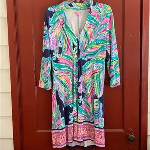 Lilly Pulizter VEUC worn once stretch 3/4 sleeves